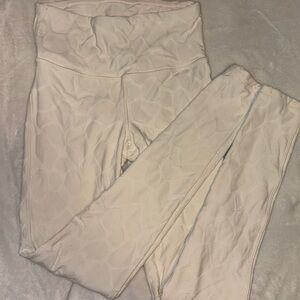 Mono B Cream Legging